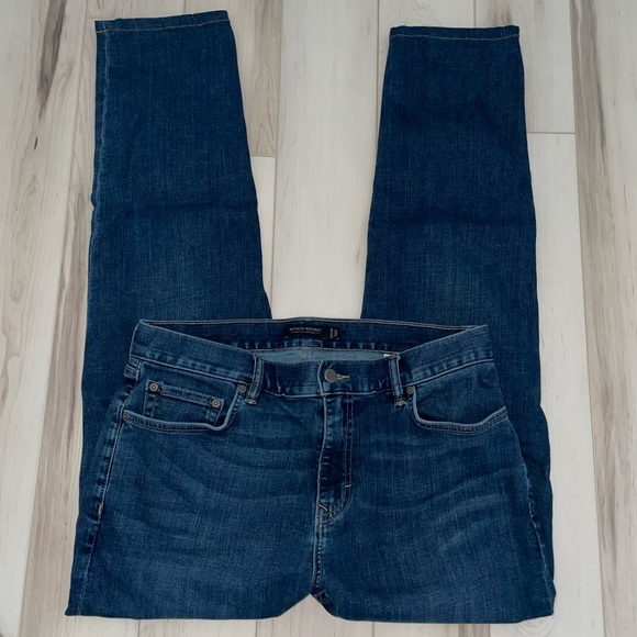 Banana Republic Other - Banana Republic Athletic Tapered Fit Denim Blue Jeans
